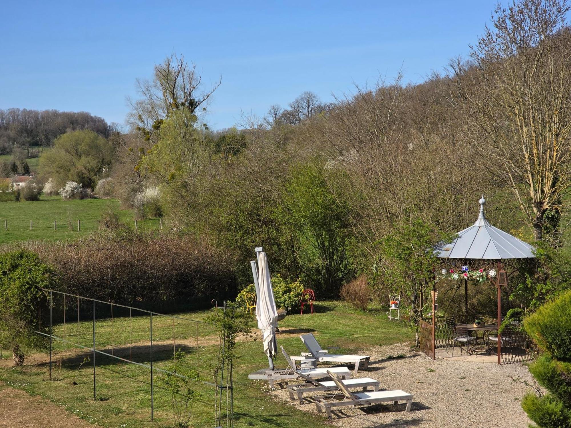 L'Escale Champetre Bed & Breakfast Culmont Rom bilde